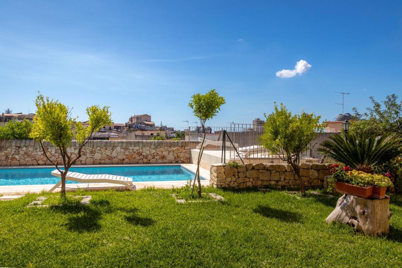 Villa Rosaria Noto Exterior foto